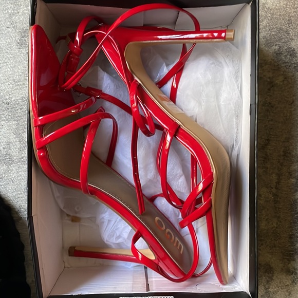 EGO KAIA POINTED BARELY THERE HEEL IN RED PATENT - Picture 4 of 4